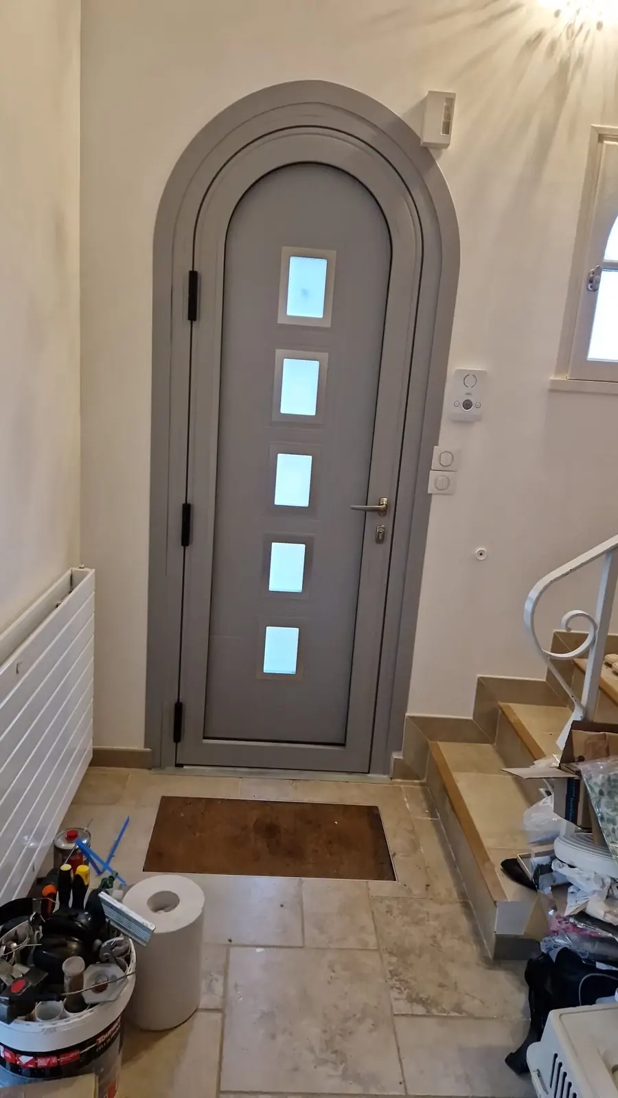Artisan menuisier - installateur, La Regrippière